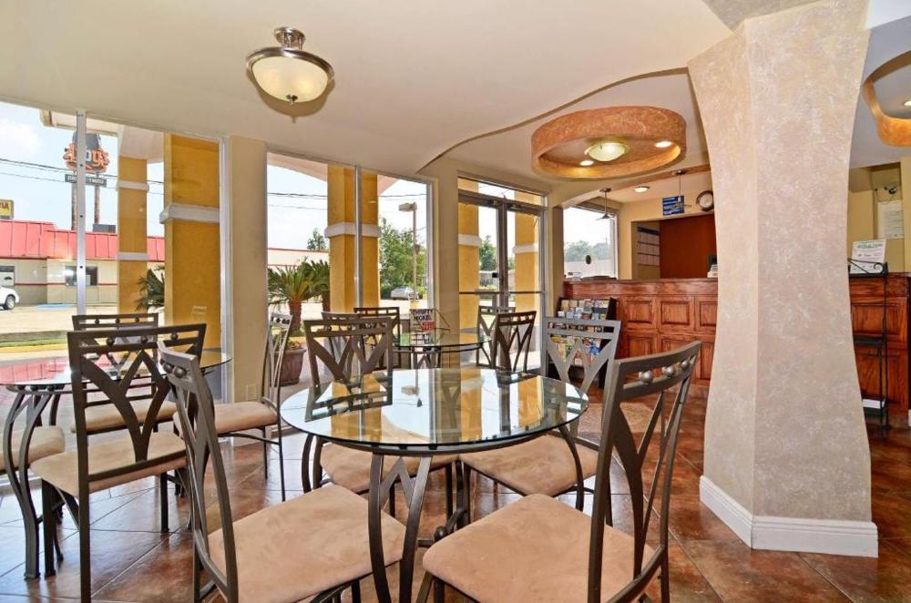 Americas Best Value Inn Alexandria